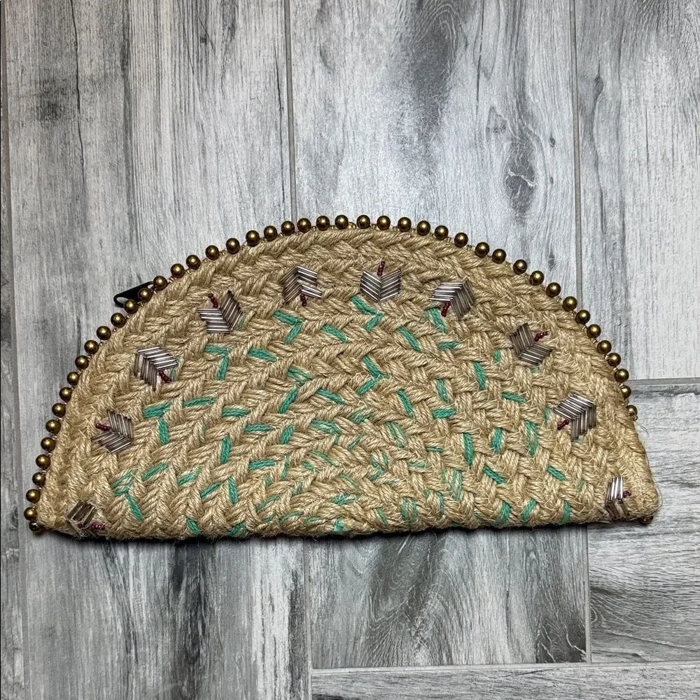 Antik Kraft Tan and Green Woven Clutch